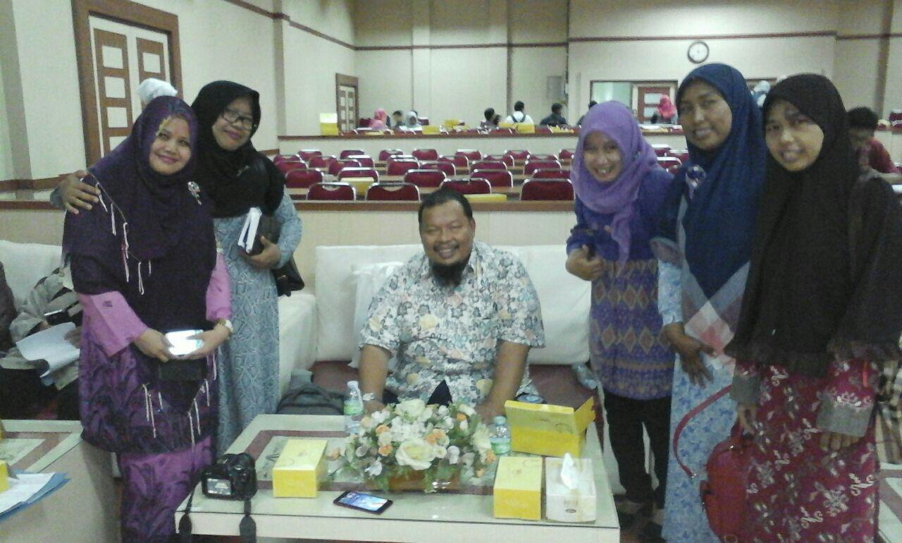 SD Juara Pekanbaru Ikuti Workshop Positive Parenting